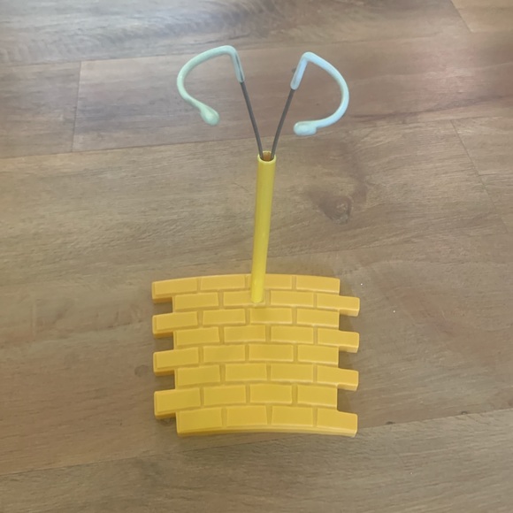 Vintage 1987 Turner The Wizard of Oz Tin Man Doll Figure on Yellow Brick Road - Picture 7 of 8